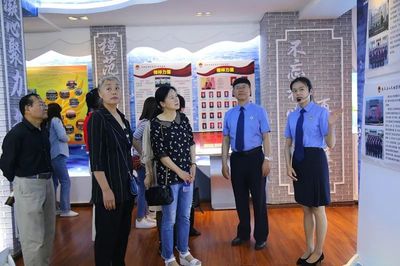 大理 邀“廉內助”進檢察院共話家風，共筑檢察清廉防線